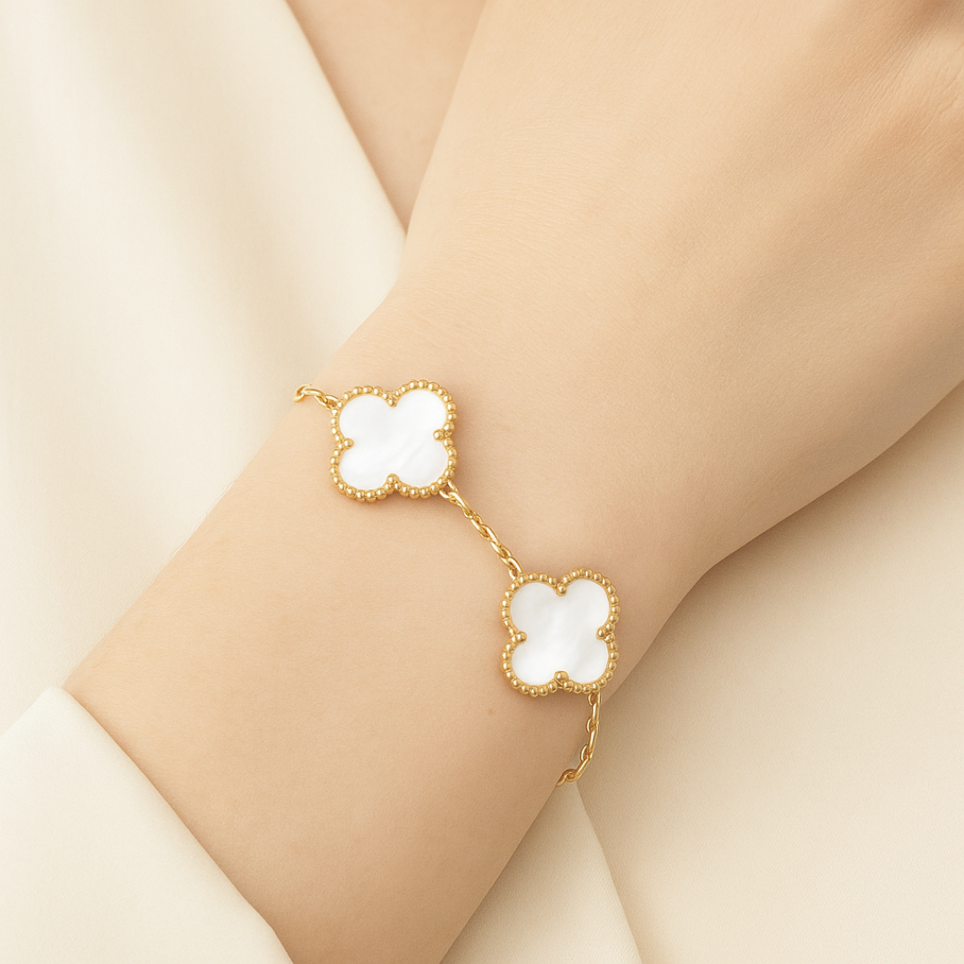 Aurora Clover Bracelet
