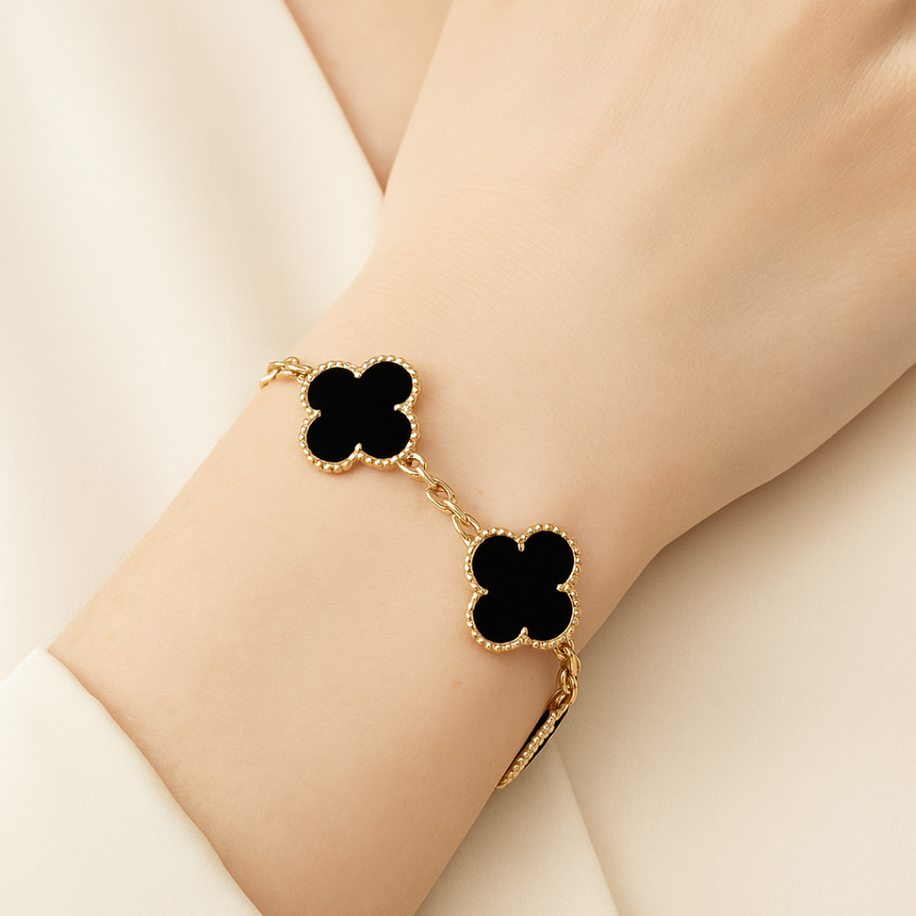 Aurora Clover Bracelet
