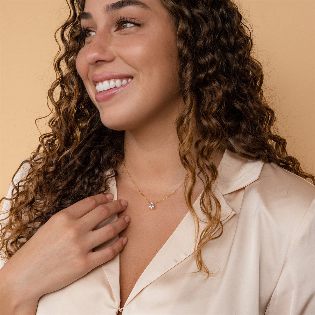 Icy Birthstone Pendant Necklace Design